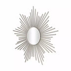 Espejo decorativo con marco metálico de rayos de sol plateados, 32"
