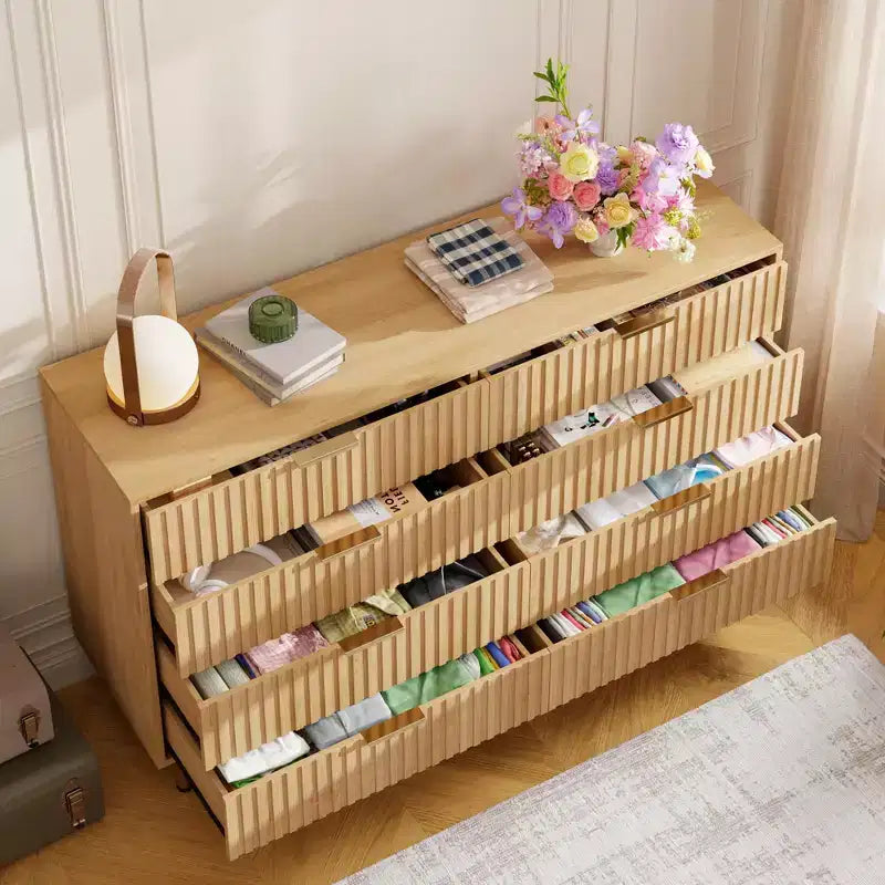 Cómoda de 8 cajones acanalada, 137 cm de ancho, doble arcón con cajones profundos, organizador de almacenamiento de madera y mueble para TV