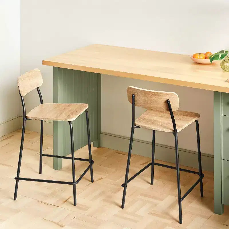 Taburete de mostrador de 24" de madera con base metálica y reposapiés - Natural