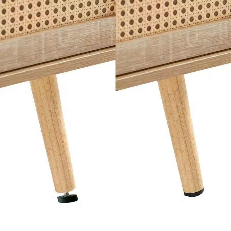 Mueble de TV de ratán de 55.12 pulgadas, soporte de TV con estantes de almacenamiento abiertos, puertas correderas dobles, patas de madera maciza, mesa de consola multimedia para sala de estar o dormitorio
