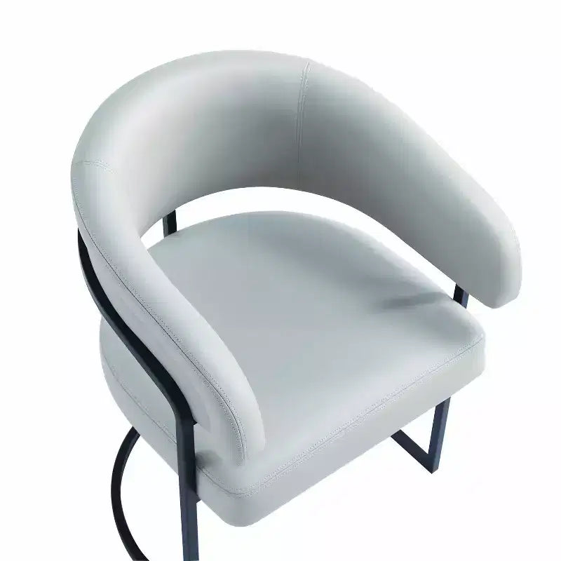 Silla de comedor moderna tapizada en piel sintética